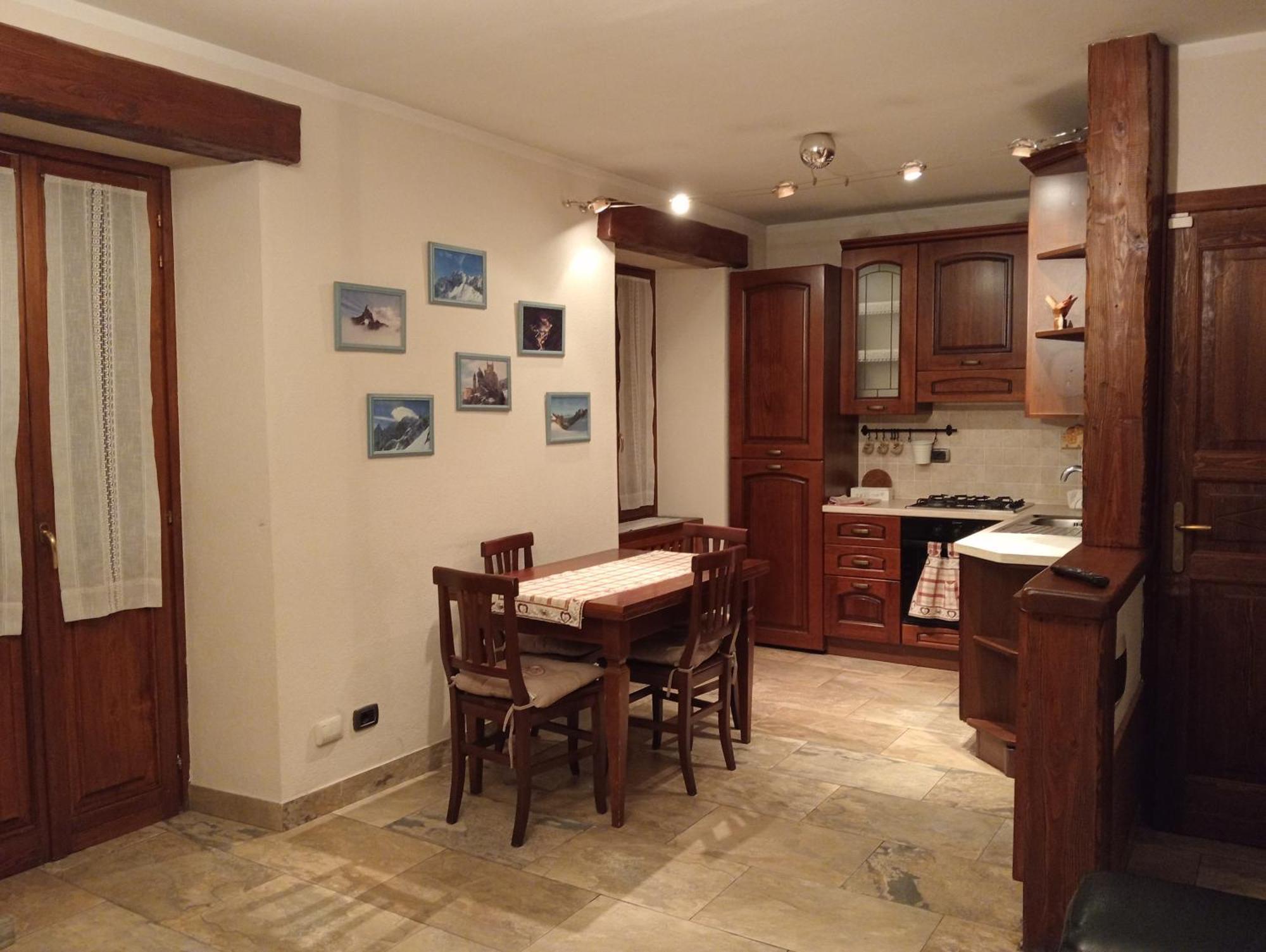 Mansarda Monte Bianco Daire La Salle Dış mekan fotoğraf